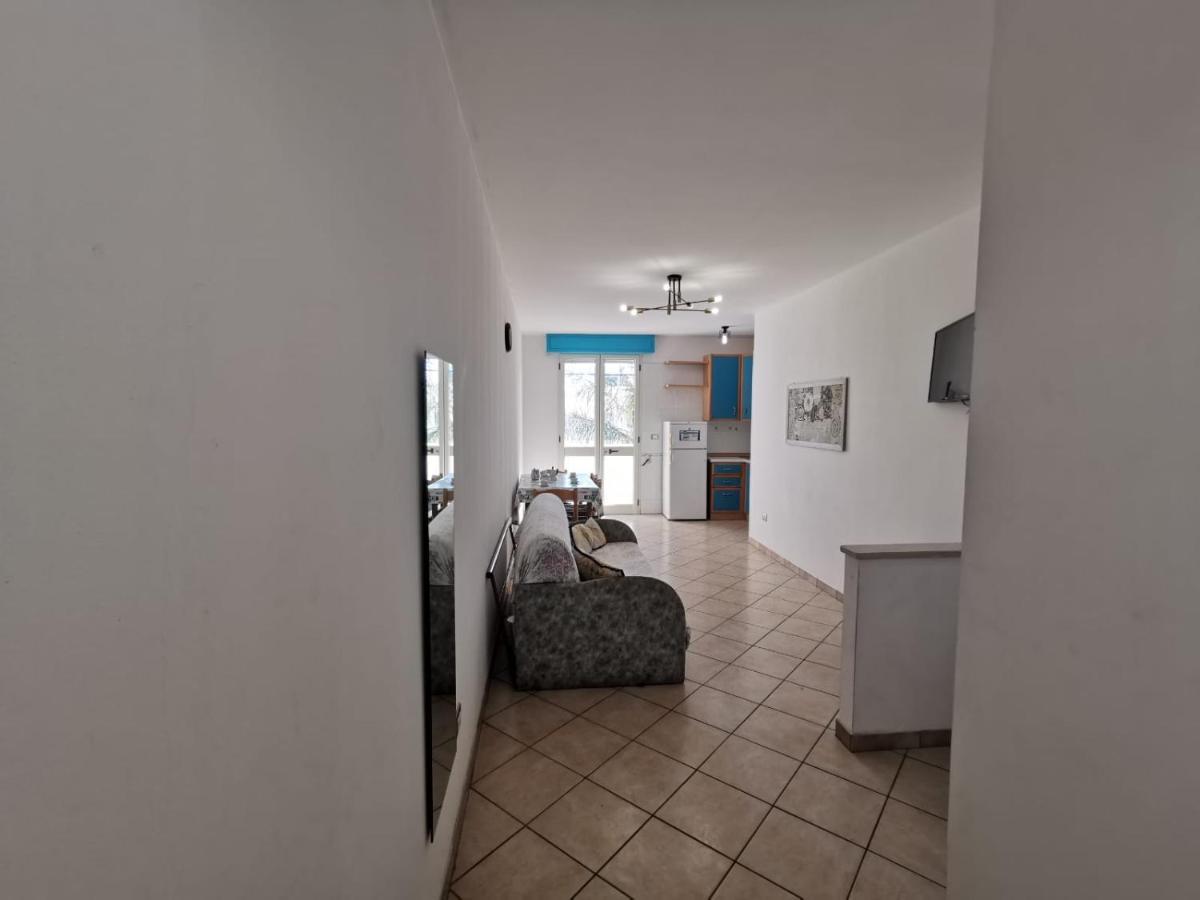 Appartamento Ghirigoro 1 Torre San Giovanni Ugento Bagian luar foto